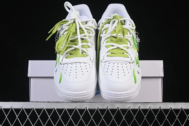 All categories Nk Air Force 1 Air Force series Nk Air Force 1 Low Air Force low-top Nike Air Force 1'07 Low "Capricorn" Hand-painted graffiti twelve constellations series Capricorn Air Force One low-top casual sneakers Constellation 1222119